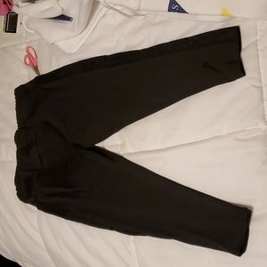 Size small workout leggings with side pockets